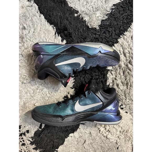 Size 10 - Nike Zoom Kobe 7 System Invisibility Cloak Clean main image 5
